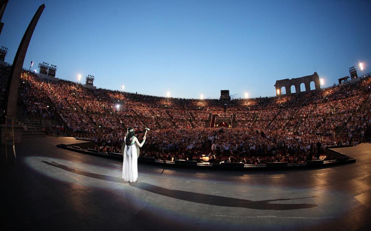 Stadia Suite Verona Ngoại thất bức ảnh